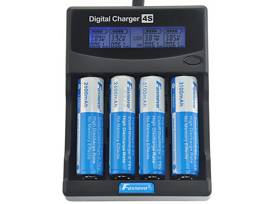 USB Charger AA AAA With 4 Blue Batteries
