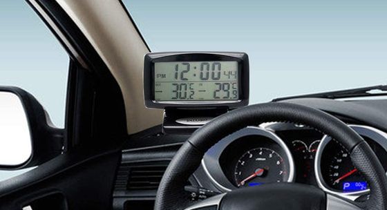 Car Temperature Meter On Dasboard