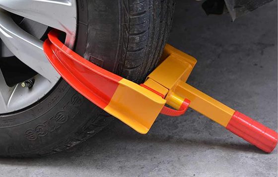 Heavy Duty Wheel Clamp In Red Orange