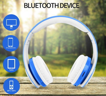 Kids Bluetooth Headphones In Blue And White