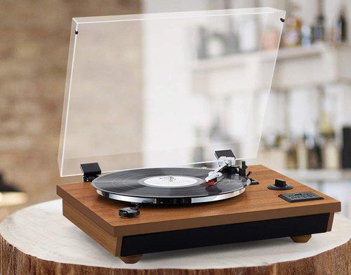Retro Vinyl Player With Wooden Finish