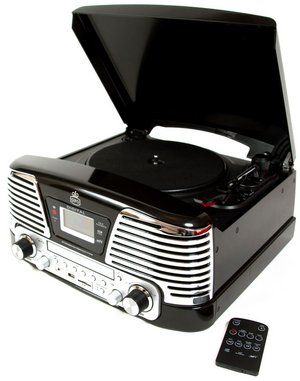 Vinyl Player In Black And Crome Finish