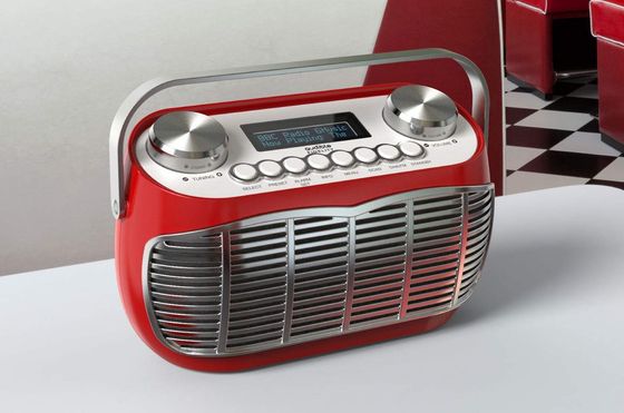 DAB Vintage Style Radio In Red And White