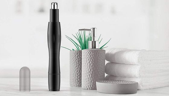 Nose Hair Trimmer In Black