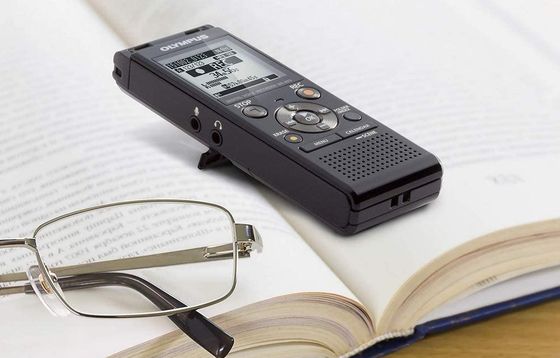 Digital Voice Recorder With LCD