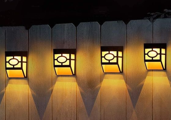 RHH Fence Lights On Wood Wall Solar Fence Lights With Glass Exterior