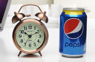 Snooze Option Alarm Clock For Heavy Sleepers Dual Bell Loud Alarm Clock With Gold Colour Exterior