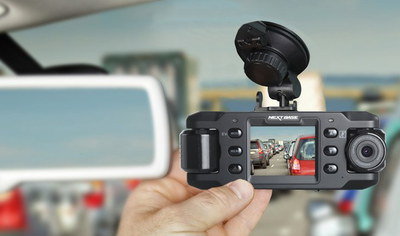 High-Definition G-Sensor DVR Dash Cam LED Display G-Sensor DVR Dash Cam On Wind Screen