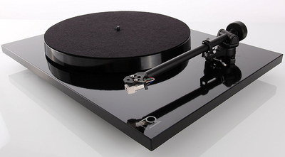 Recommended REGA Turntable Phenolic Turntable In Polished Finish