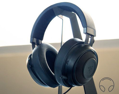 Razer Kraken Xbox One Headset Headset With Mic And Remote On Stand