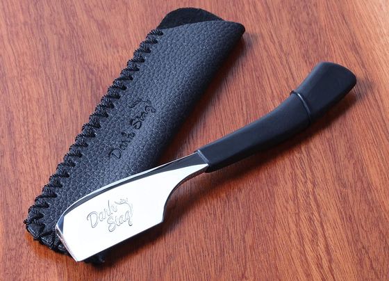 Cut Throat Shave Razor With Black Pouch