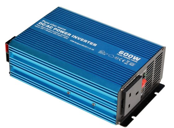Noiseless Performing Soft Start 12V Power Inverter Power Inverter In Blue And Orange Exterior