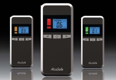 One-Touch Breathalyzer In Dark Exterior