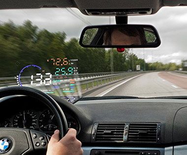 Clear HD Wide Car HUD Display Showing Motorway Data
